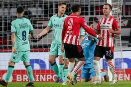 PSV soepel langs Willem II