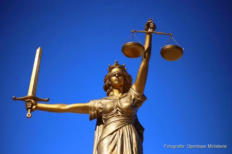 Bomaanslag op huis ex: OM eist vier jaar cel