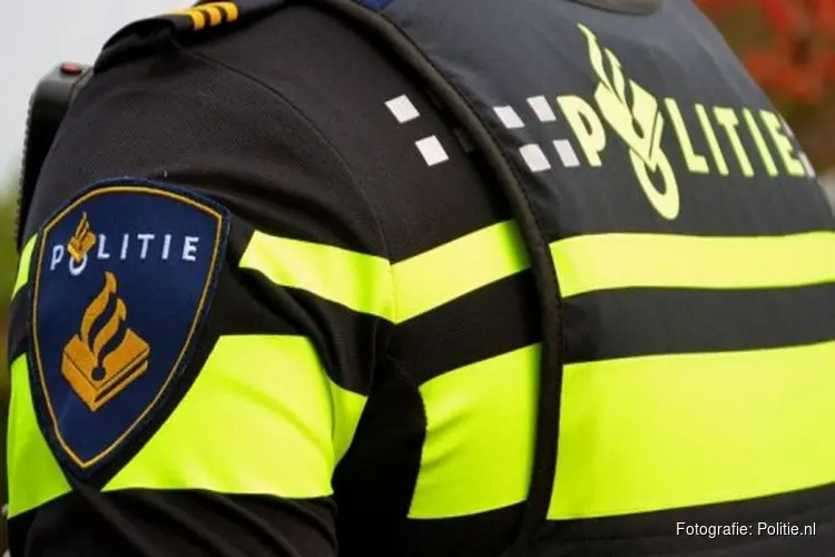 Geweld tegen politieambtenaren aan de Willem de Haasstraat in Gemert
