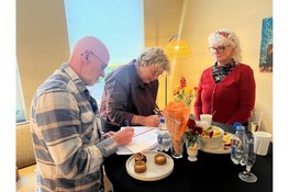 Helmonds ouderinitiatief LAT draagt verantwoordelijkheid over aan Regionaal Autisme Centrum